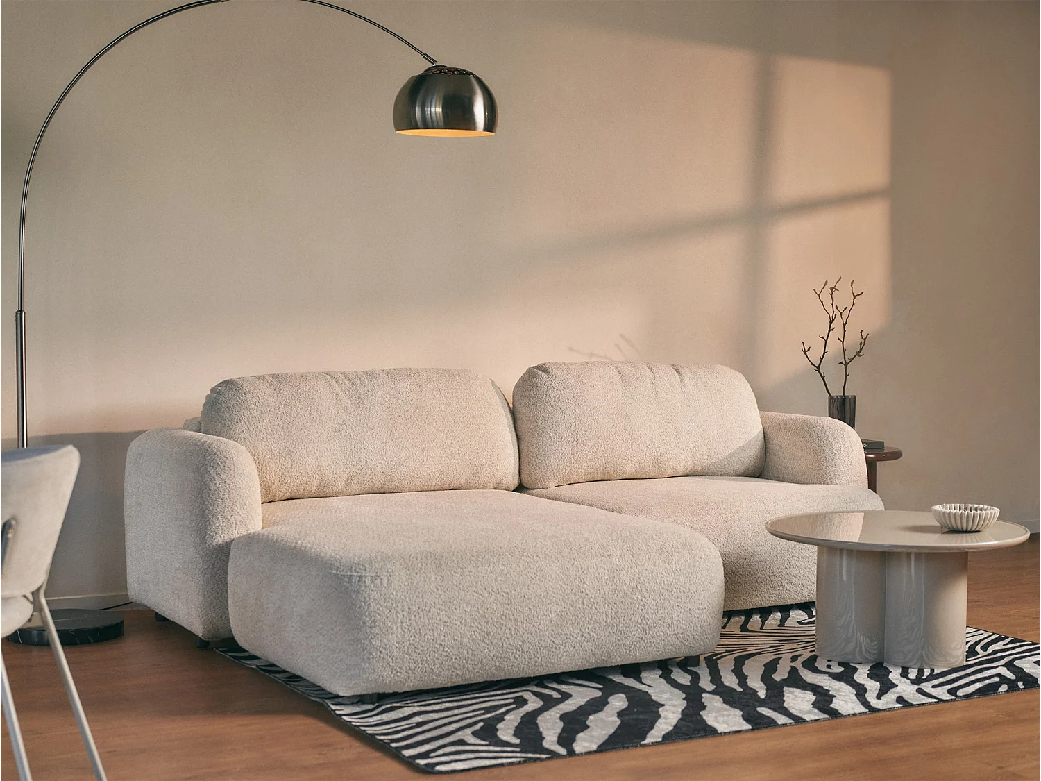 Ecksofa mit Schlaffunktion – Ottomane links – Bouclé Hellbeige – TVOYA