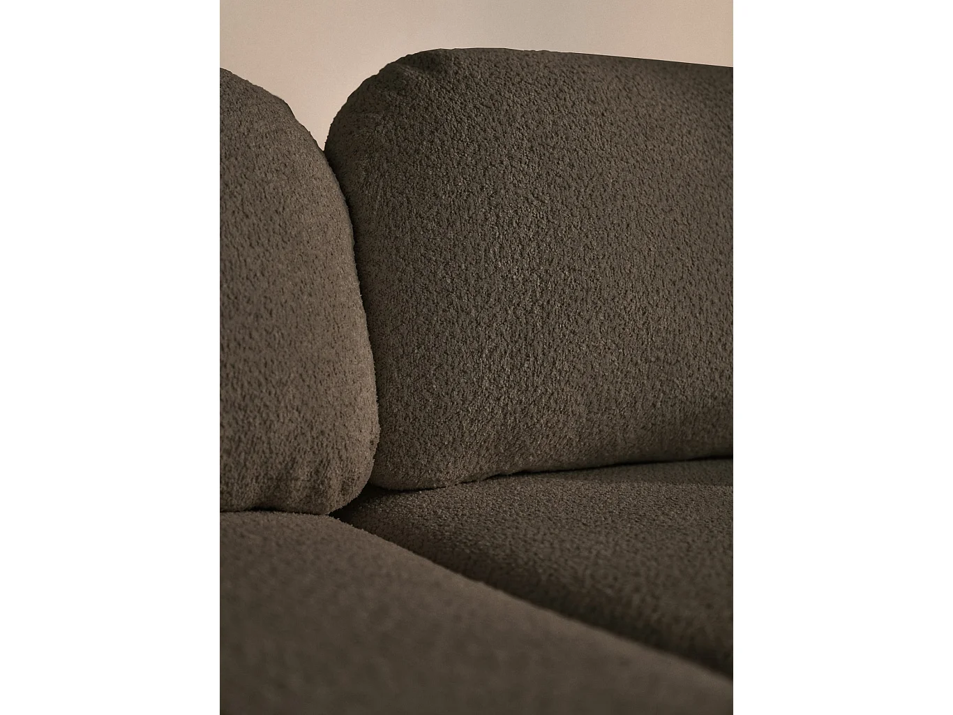 Ecksofa mit Schlaffunktion – Ottomane links – Bouclé Braun – TVOYA