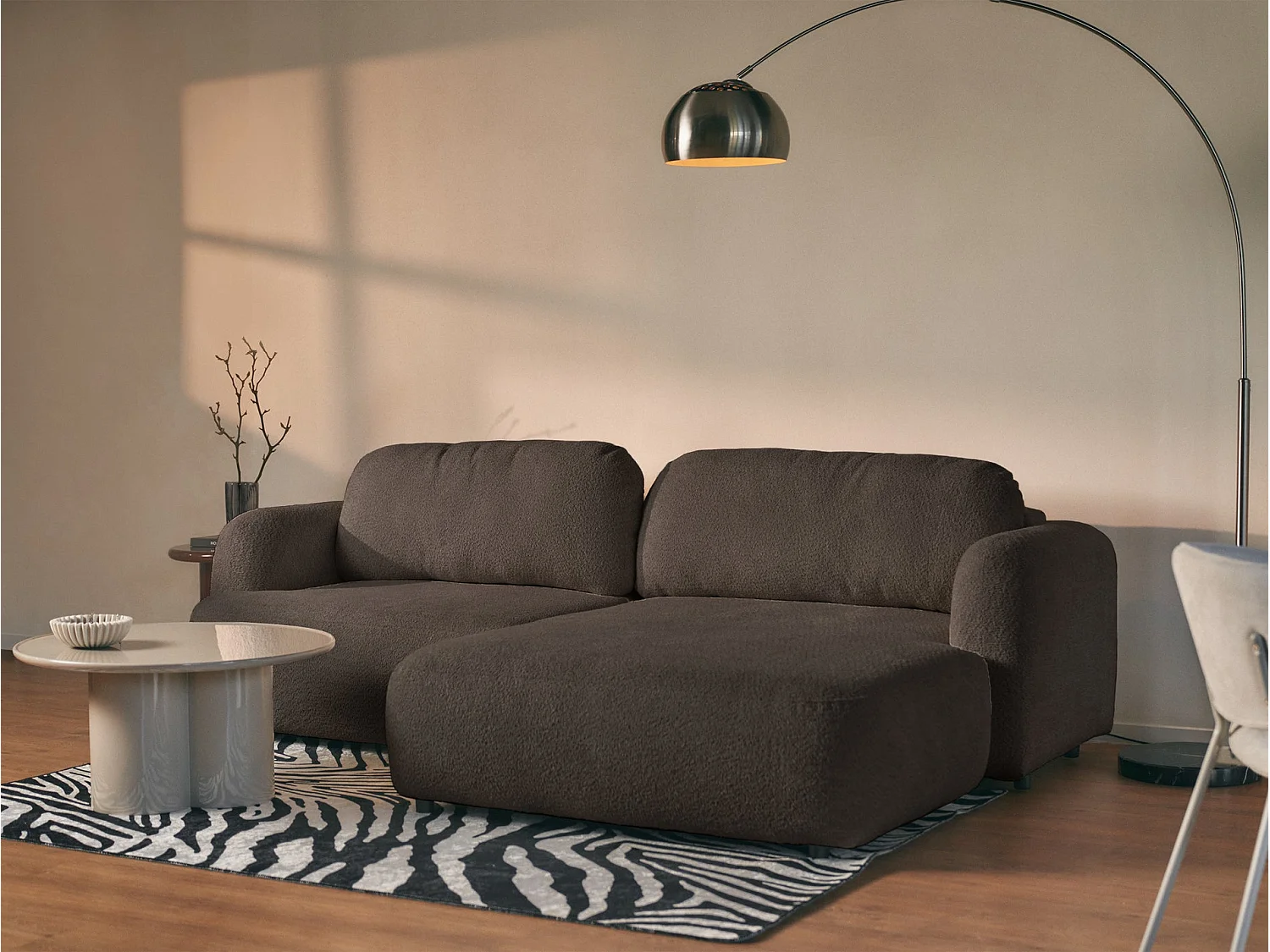 Ecksofa mit Schlaffunktion – Ottomane rechts – Bouclé Braun – TVOYA