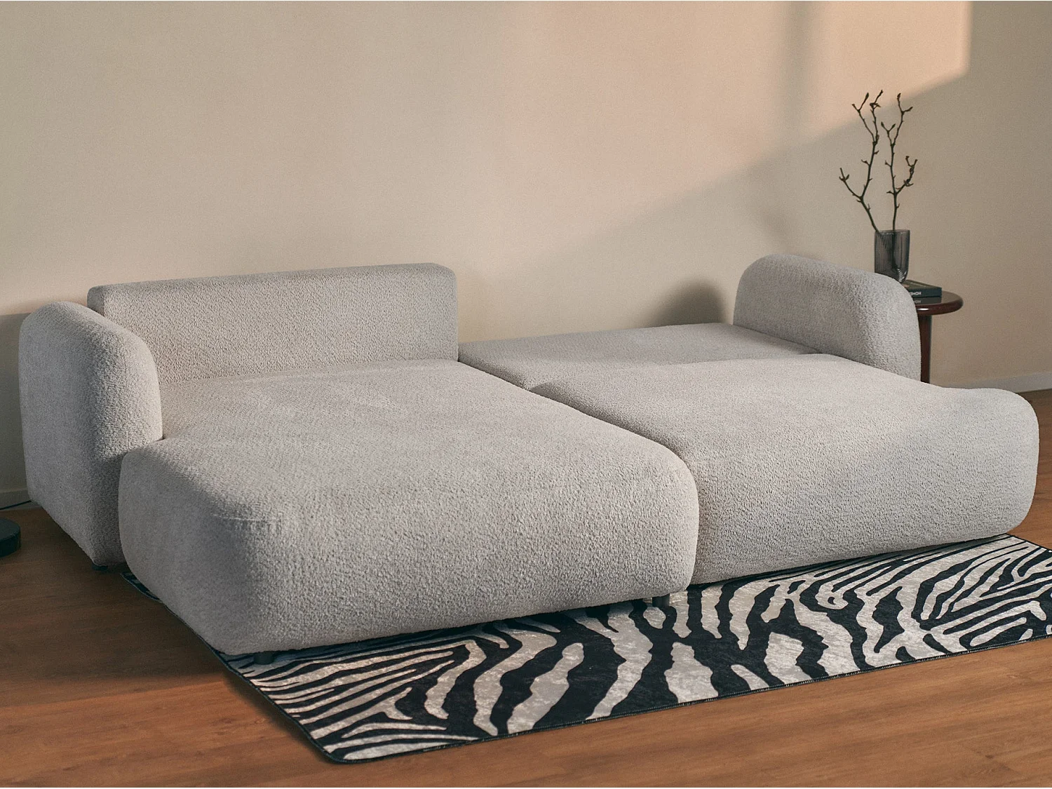 Ecksofa mit Schlaffunktion – Ottomane links – Bouclé Hellgrau – TVOYA