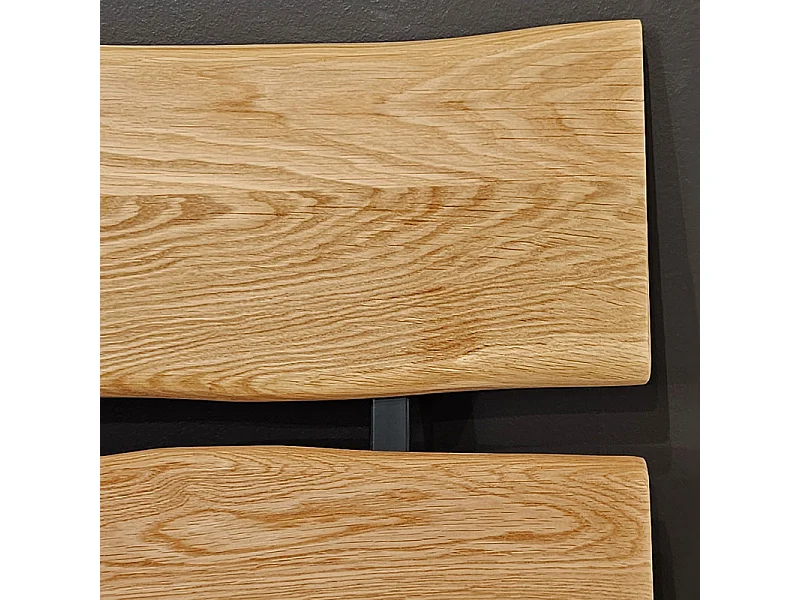 Lit 160 x 200 cm bois de chêne massif et pieds en métal noir - OTTAWA