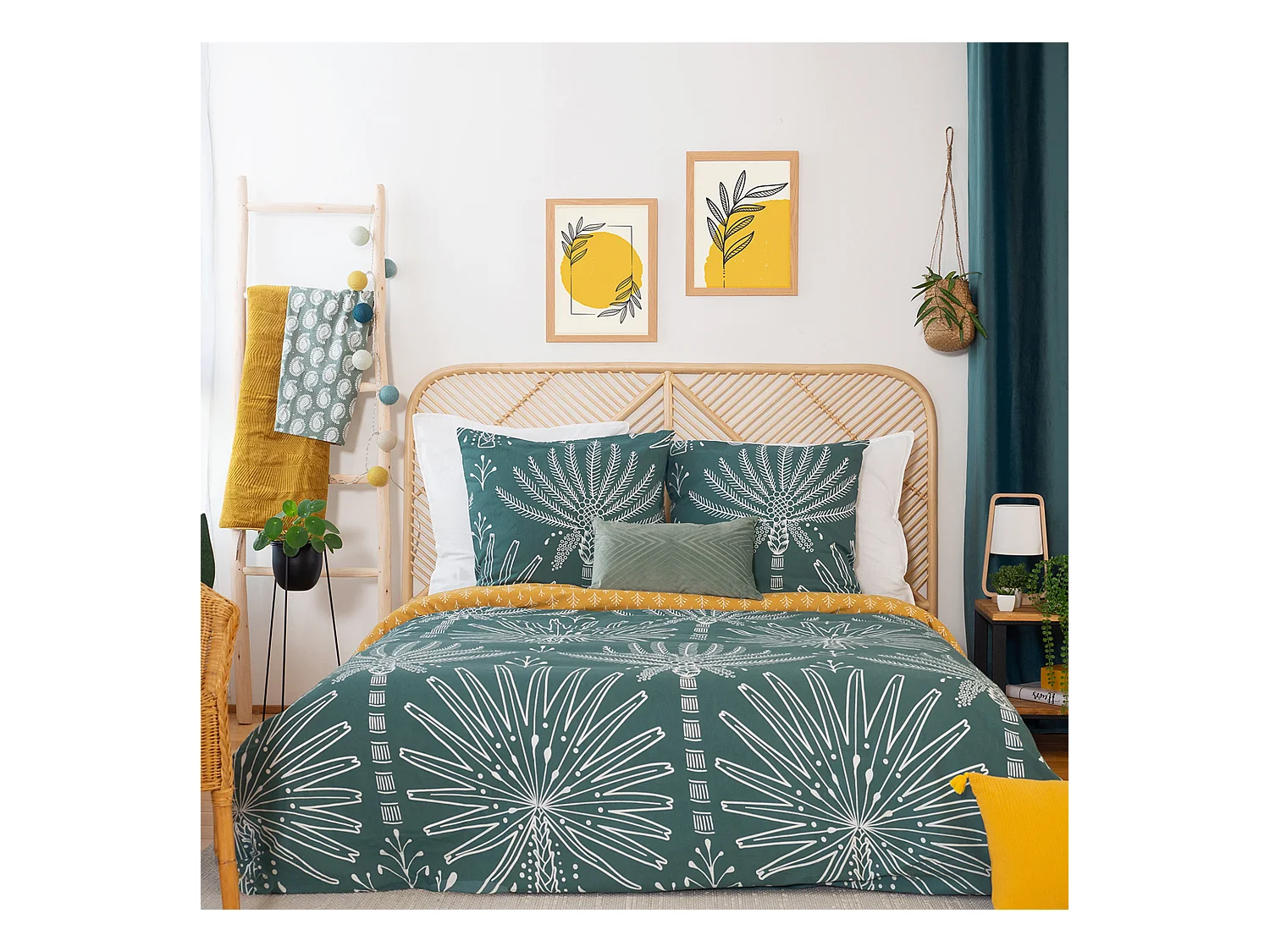 Parure de lit 260x240 cm coton bci adouci MAZIA vert 3 pièces