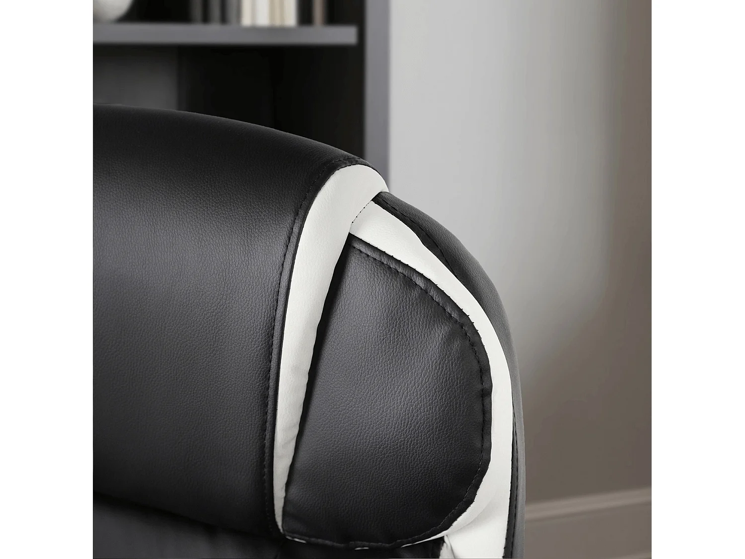 Fauteuil de bureau pivotant LIVERPOOL en cuir éco noir