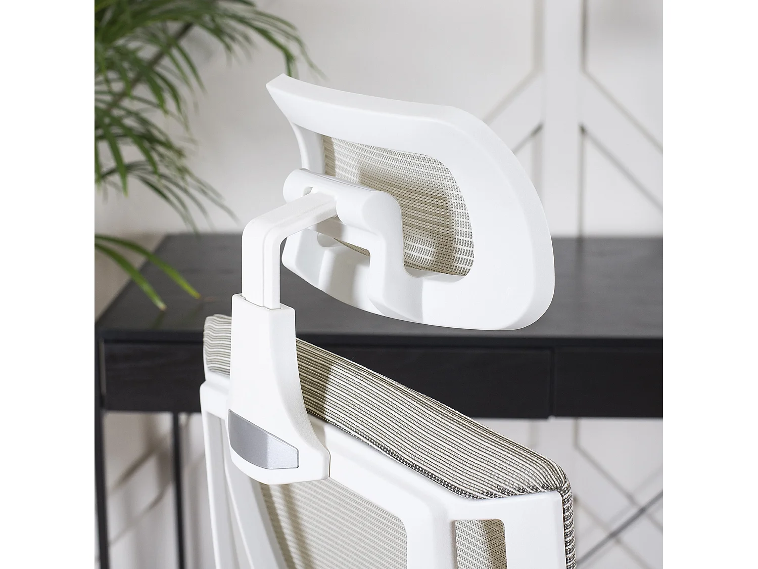 Fauteuil pivotant de bureau SKY Beige
