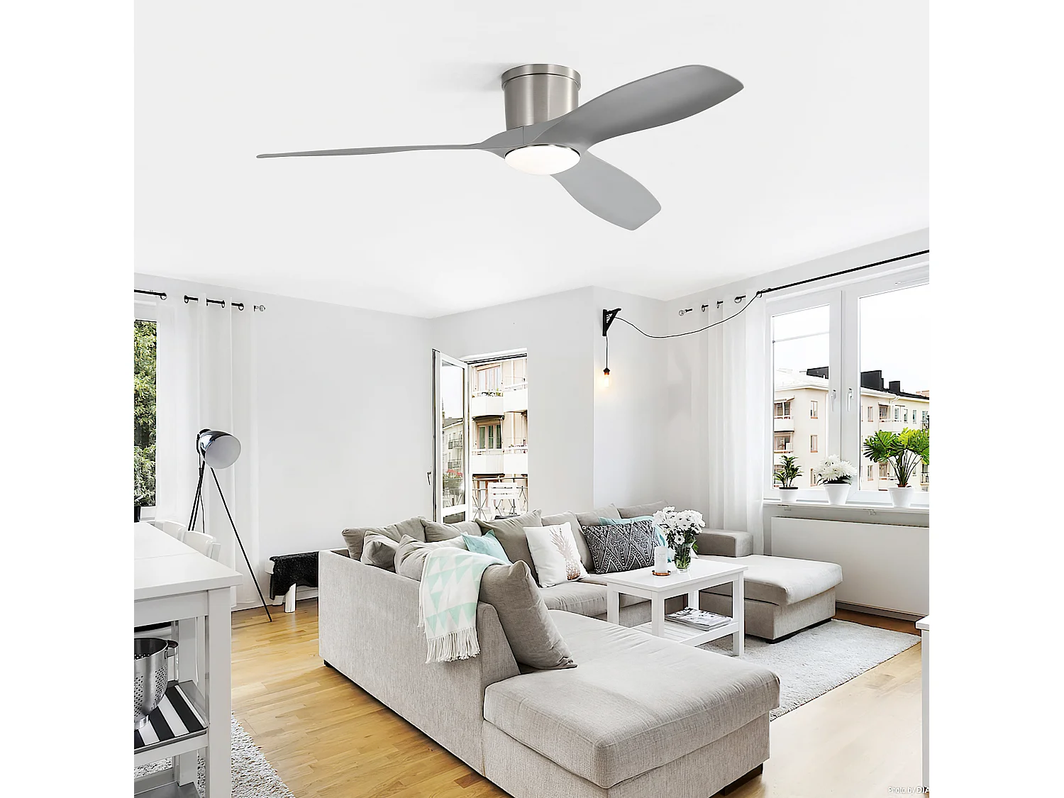Ventilador de techo de 52" con luz LED y temporizador (1/4/8 h), para sala de estar y dormitorio.
