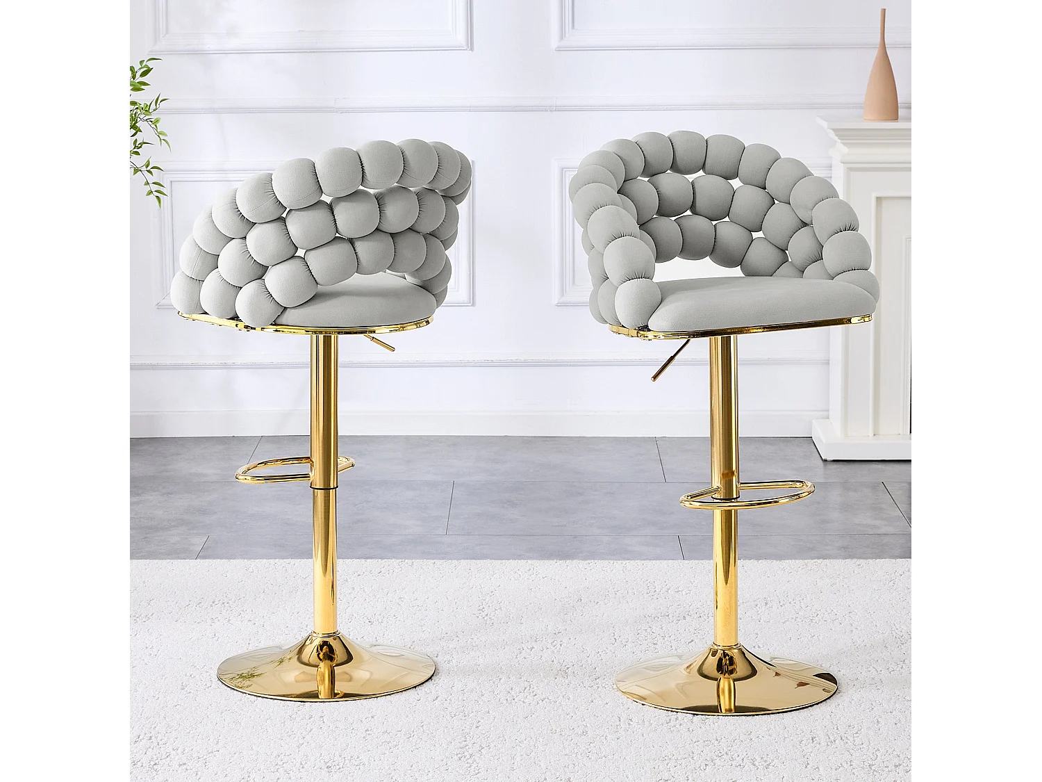 Lot de 2 tabourets de bar en velours gris clair dossier tréssé chaîne