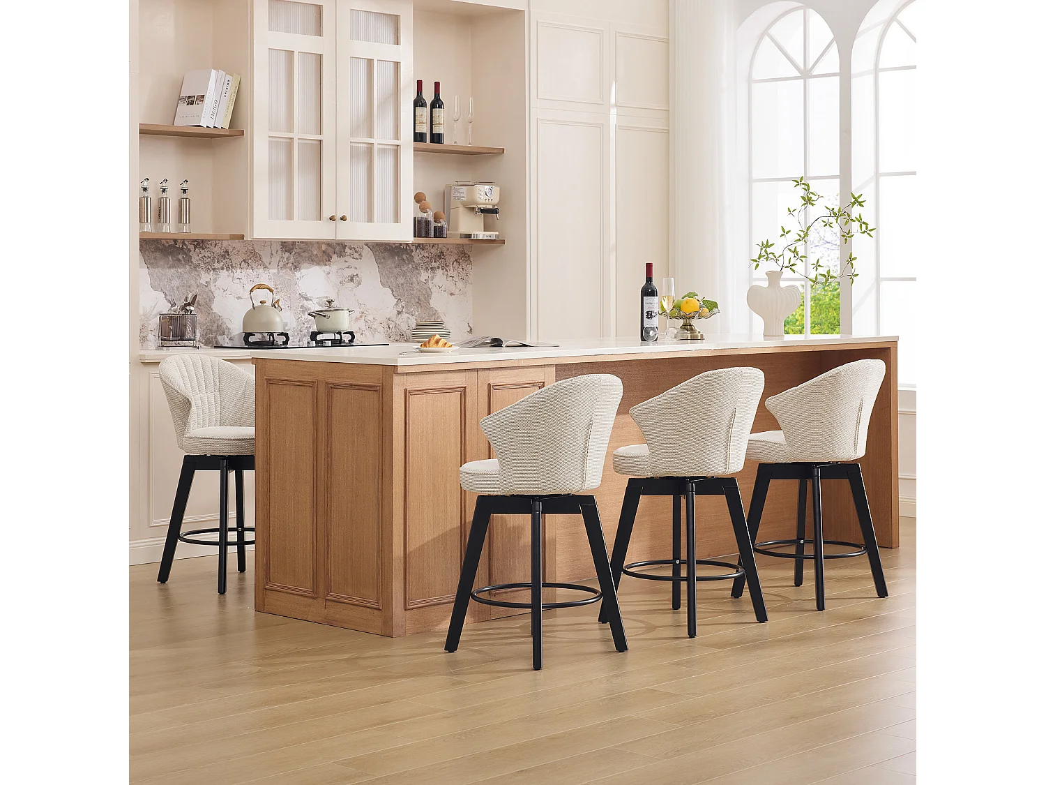 Set di 2 sgabelli da bar girevoli - Schienale a forma di conchiglia - Tessuto beige