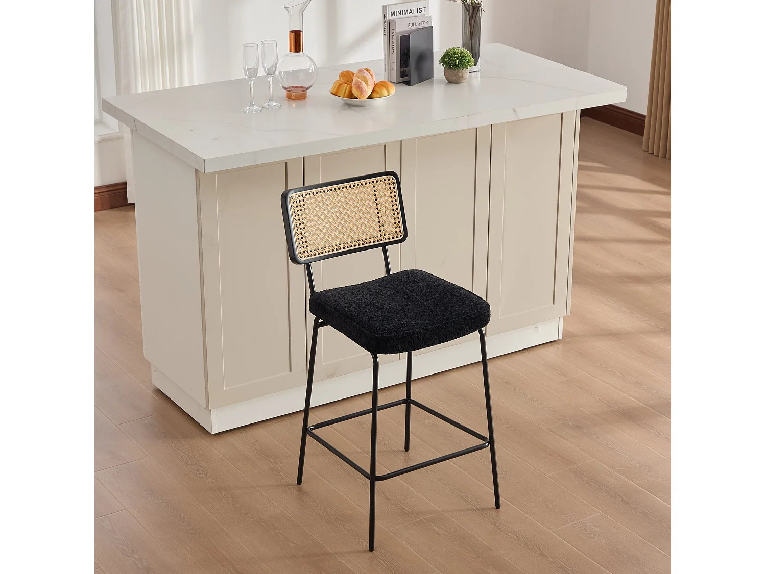 Set di 2 sgabelli da bar in tessuto ciniglia nero - Schienale effetto rattan e gambe in metallo