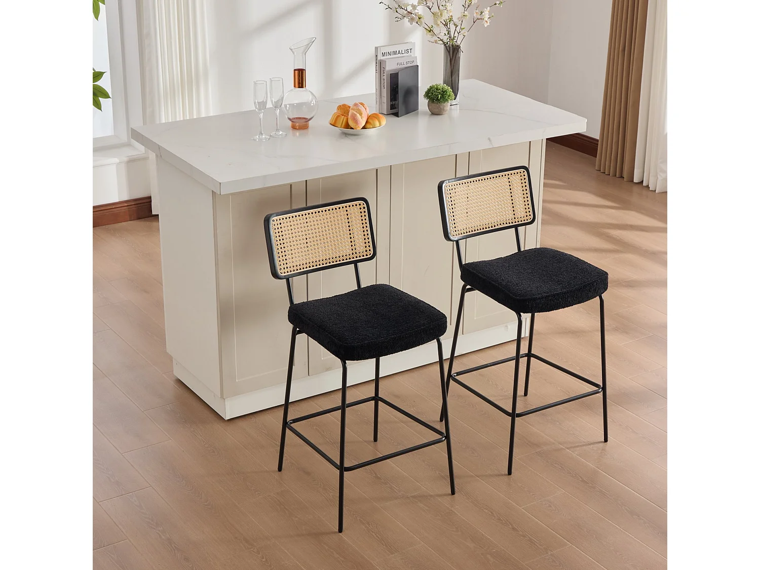 Set di 2 sgabelli da bar in tessuto ciniglia nero - Schienale effetto rattan e gambe in metallo