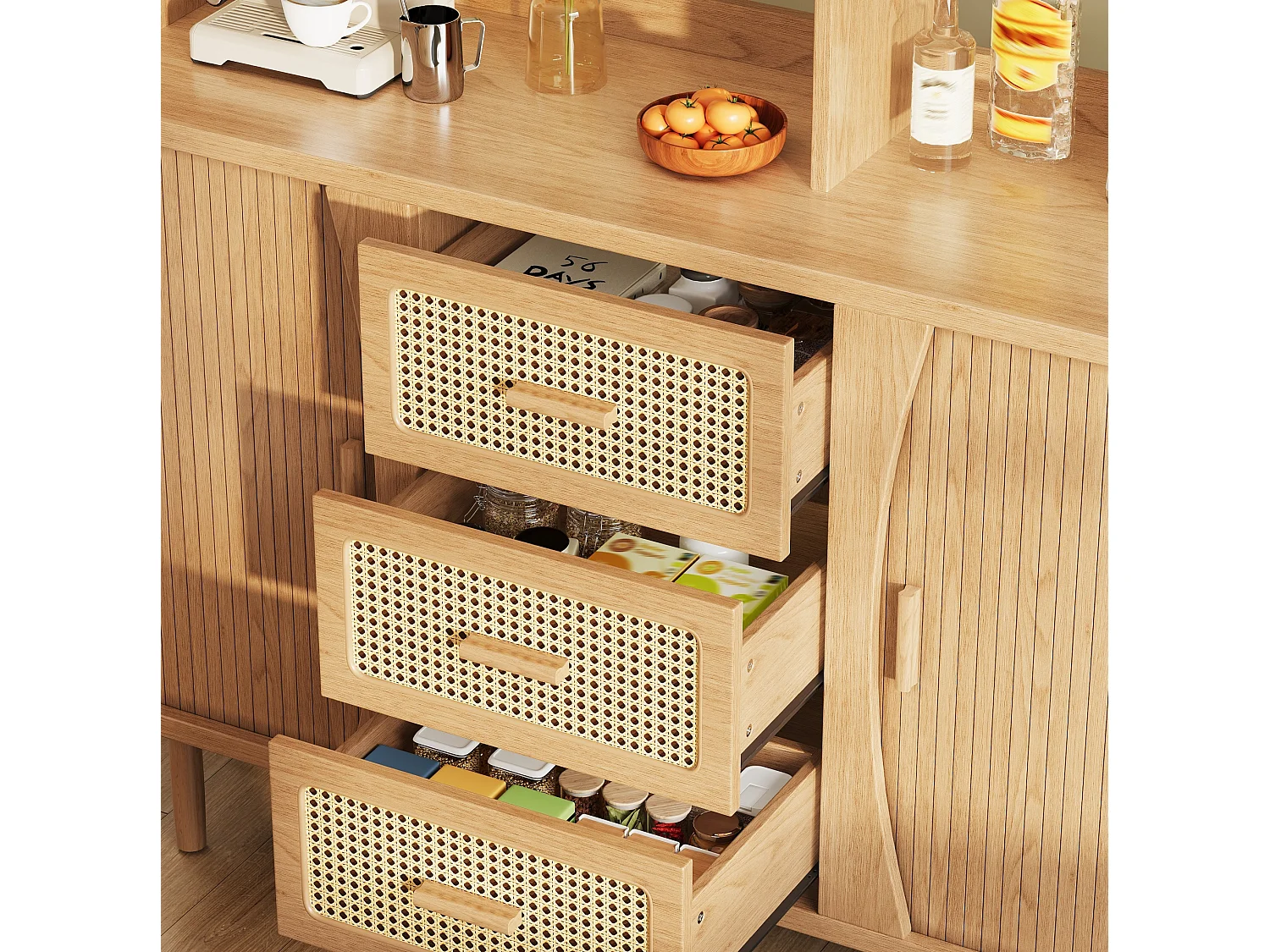 Buffet de cuisine avec portes coulissantes et 3 tiroirs en aspec rotin - Naturel clair