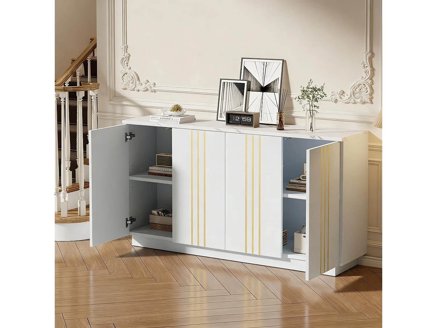 Buffet à 4 portes 140 x 35 x 70 cm - Design orné de lignes dorées - Blanc et or