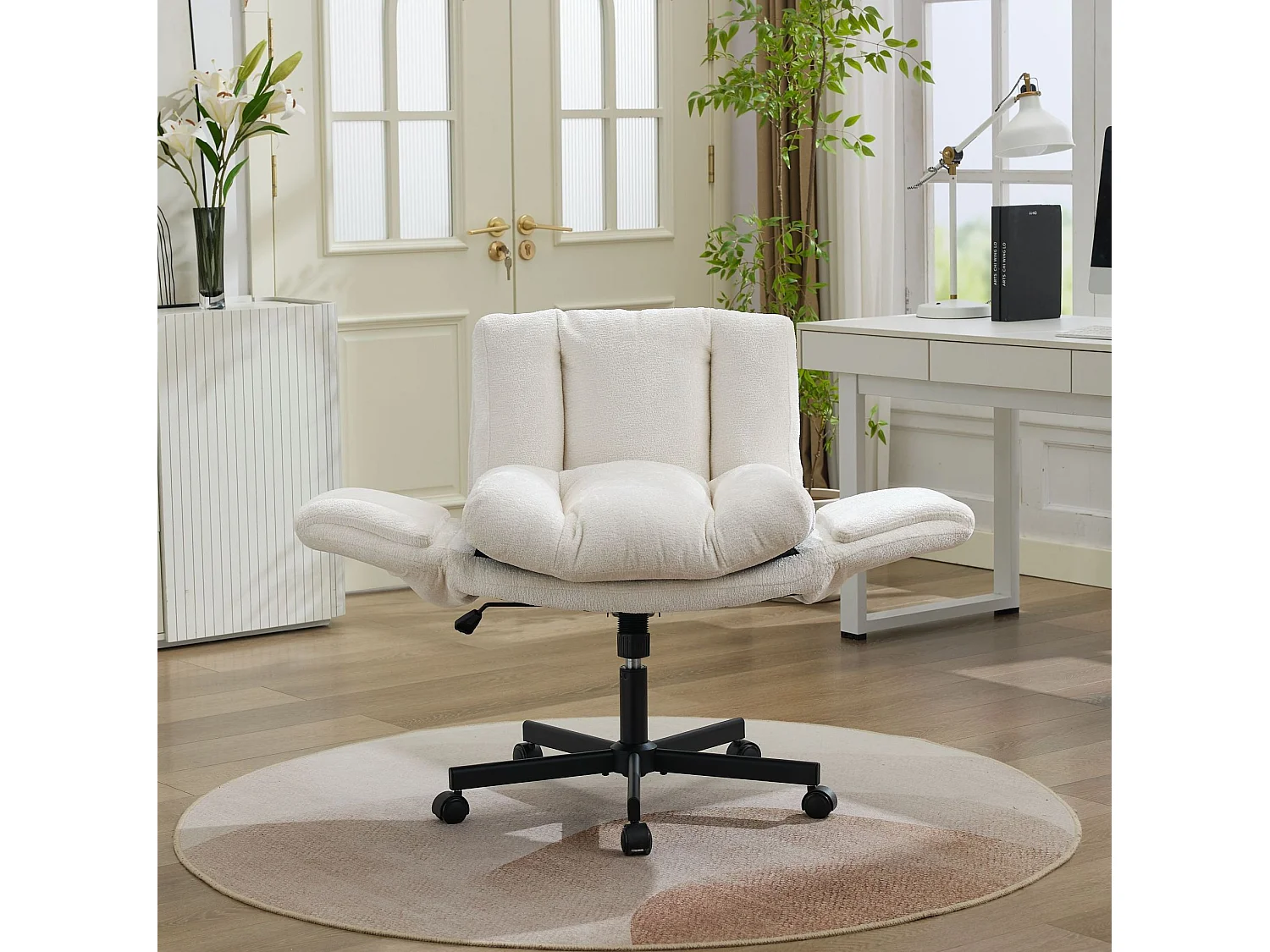 Chaise de bureau pivotante en chenille avec réglable en hauteur et accoudoirs convertibles - Beige