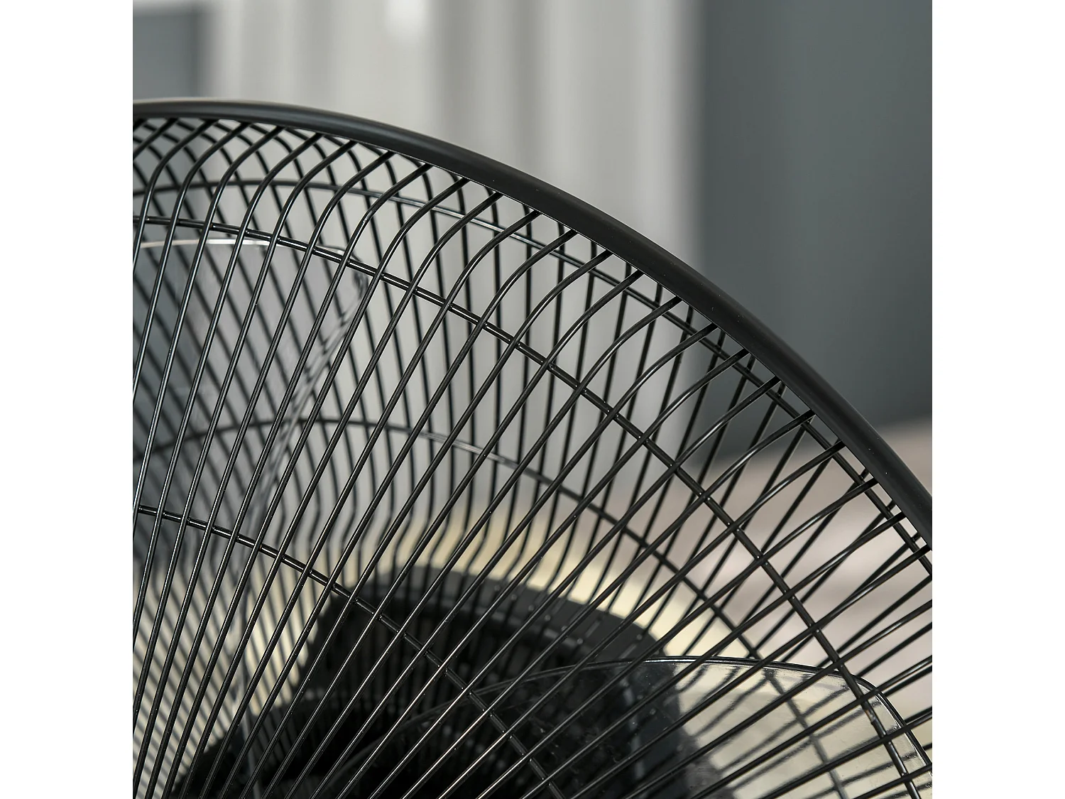 Ventilateur brumisateur sur pied 90W noir avec 3 vitesses , réservoir d'eau de 3,1 L et roulettes