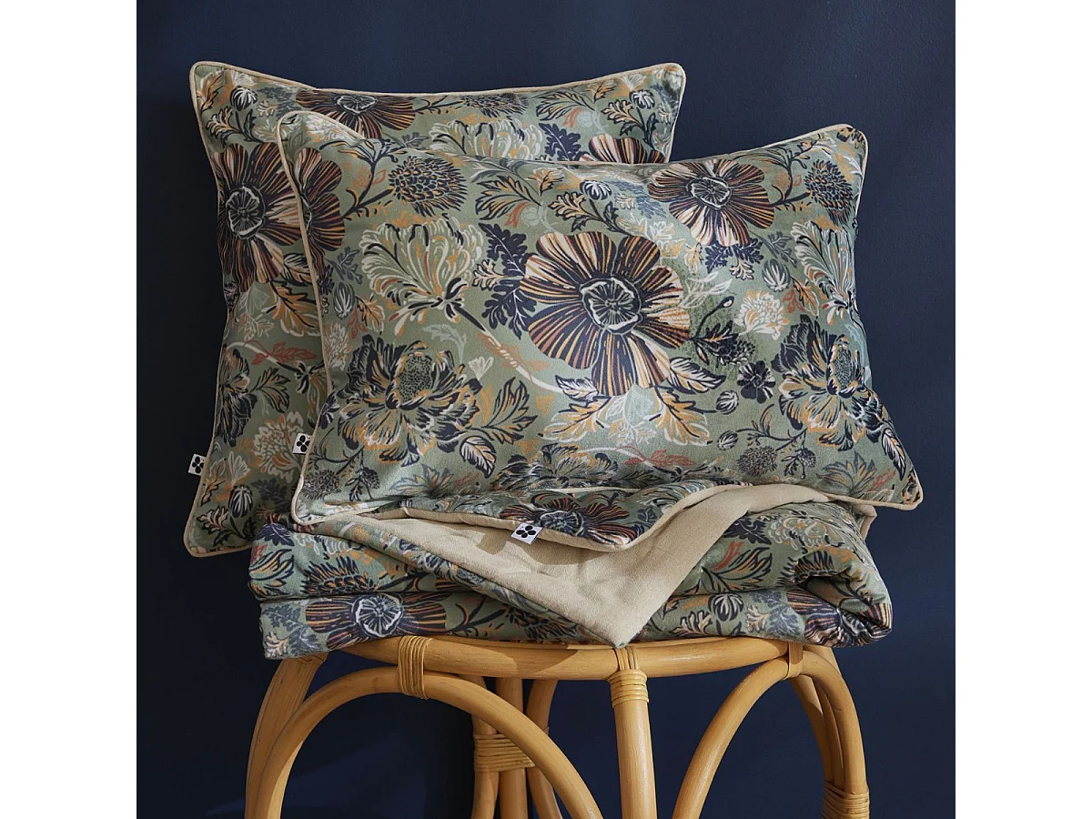 Coussin déhoussable 40x60cm velours imprimé floral coloris vert céladon - ISABEL
