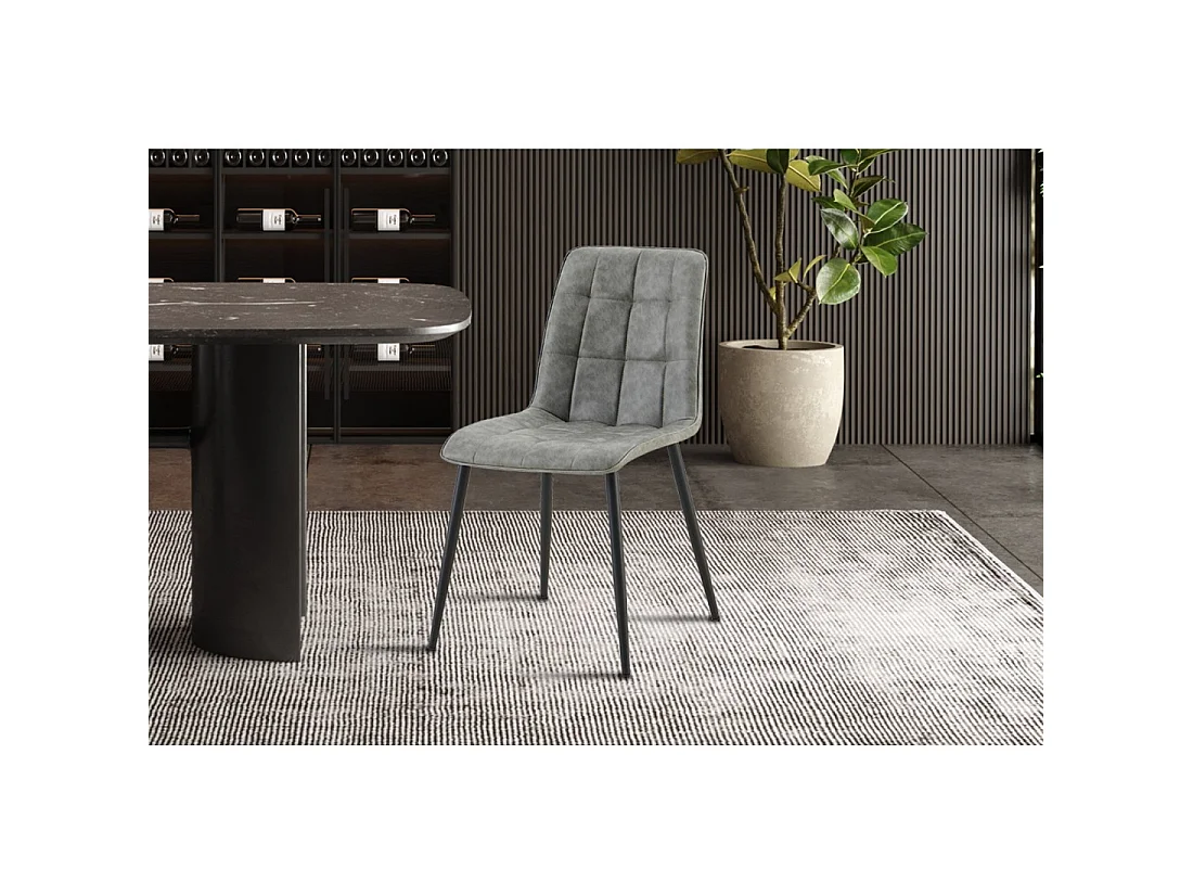 Set von 4 Stühlen MIREA – Grau – Zeitloses Design – Metallbeine – Sitzfläche aus pflegeleichtem PU