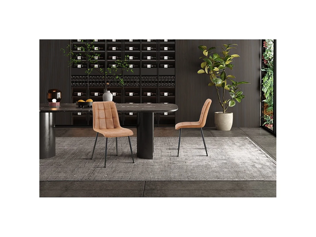 Set von 4 Stühlen MIREA – Cognac – Zeitloser Stil – Metallbeine – PU-Beschichtung, leicht zu reinigen