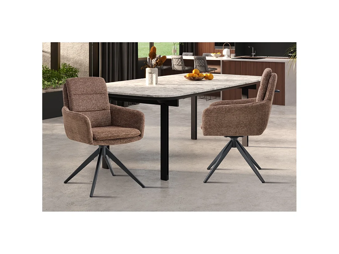 Lot de 2 fauteuils KAVINA – Tissu brun – Pieds métal – Avec accoudoirs – Design chaleureux et intemporel