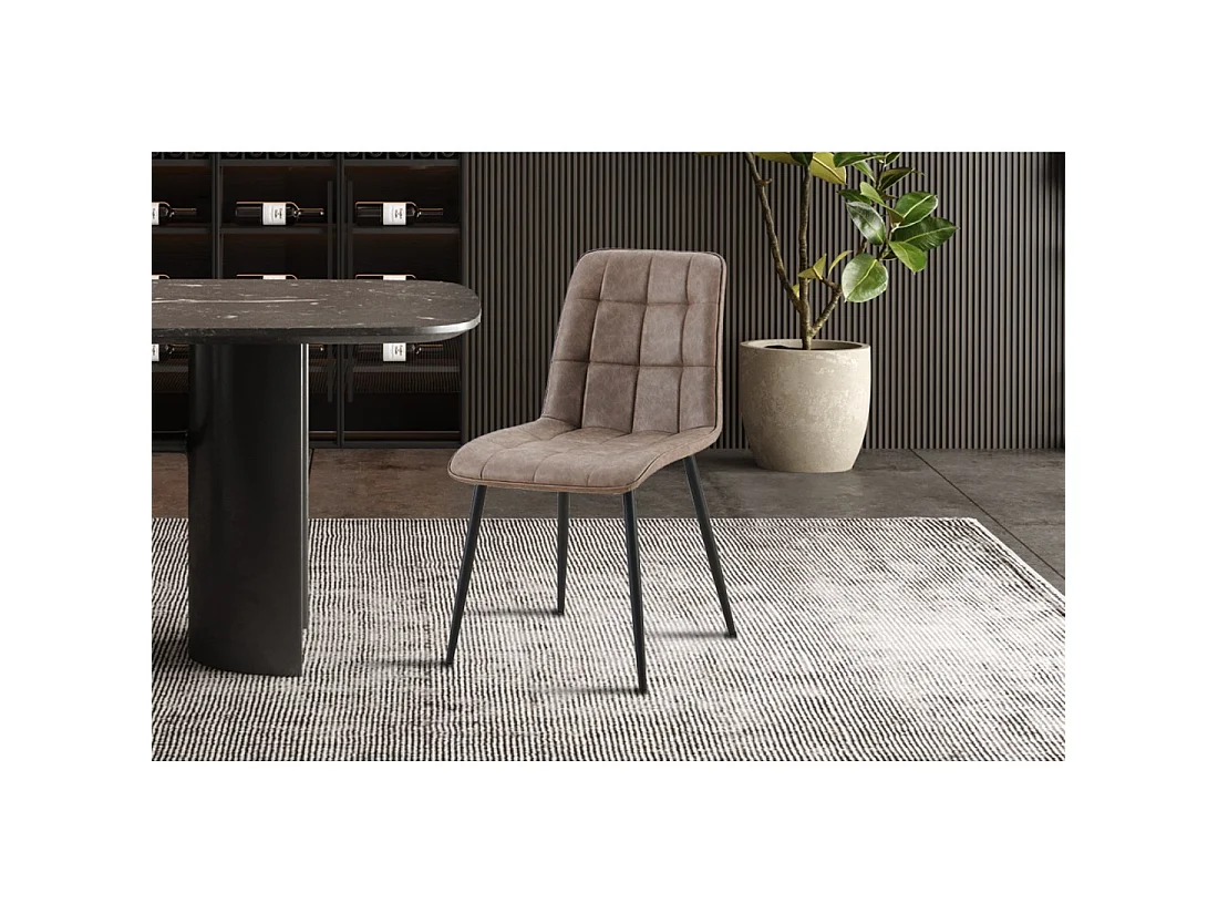 Lote de 4 sillas MIREA – Marrón – Patas de metal – Diseño atemporal – Revestimiento PU fácil de mantener