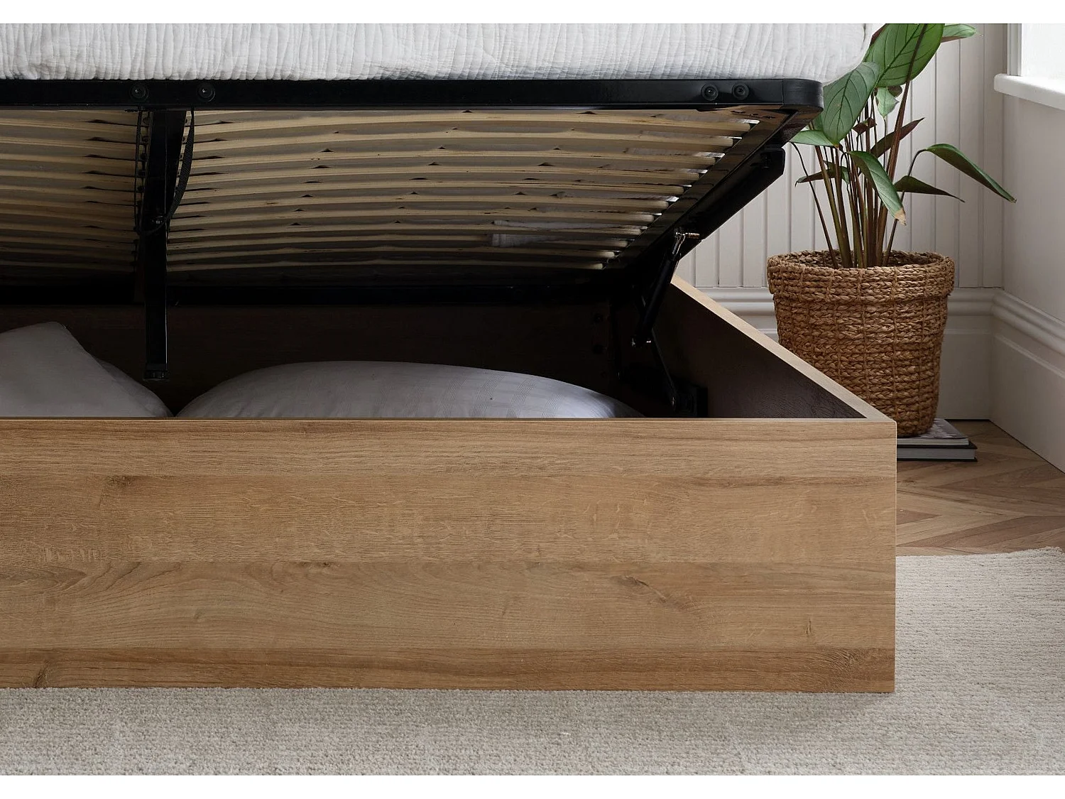 Rattan Oak Storage bed - 135 x 190 cm Ottoman Bed With Ottoman Storage in Beige