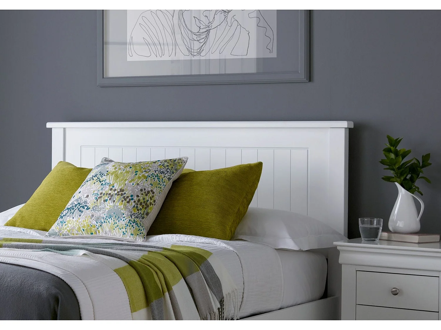Painted Wood Storage bed - 150 x 200 cm Ottoman Bed With Ottoman Storage in White
