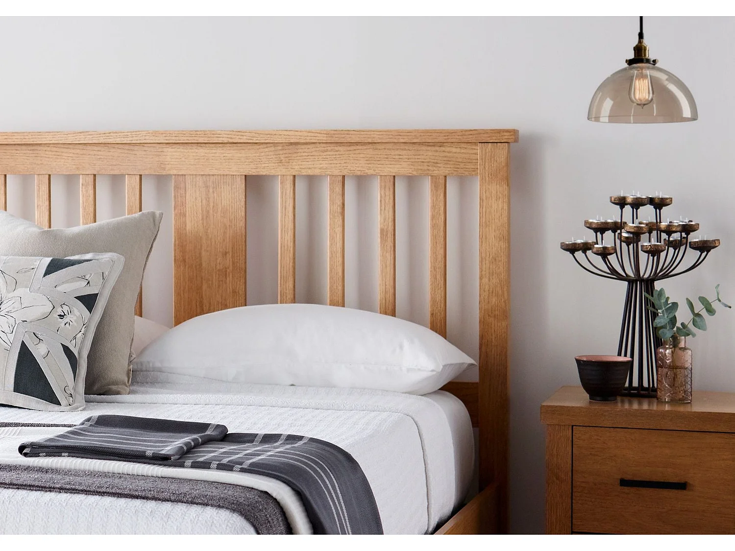 Oak Storage bed - 150 x 200 cm Ottoman Bed With Ottoman Storage in Dark Golden Brown