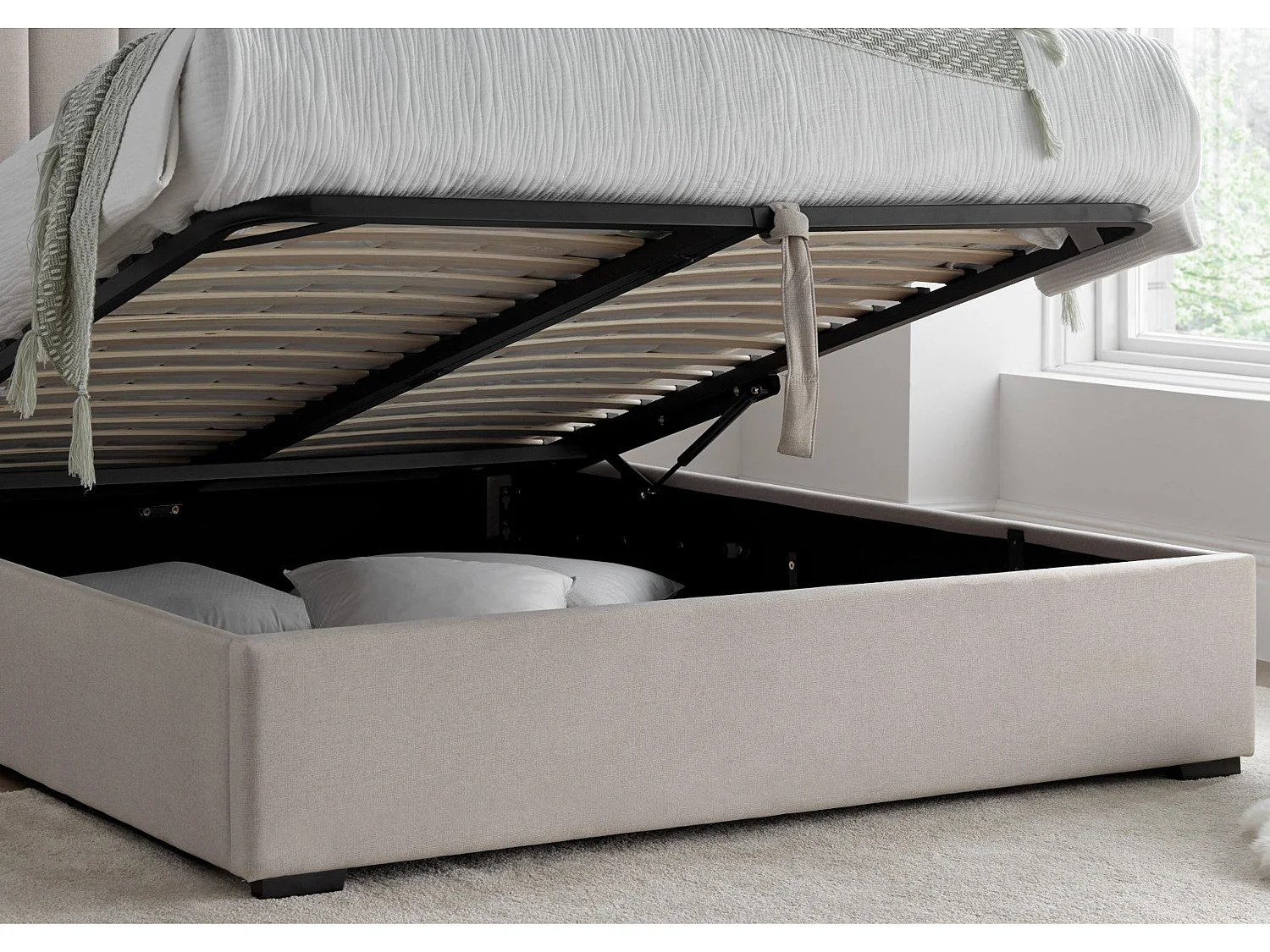 Winged Upholstered Bedframe - 135 x 190 cm Bedframe in Beige