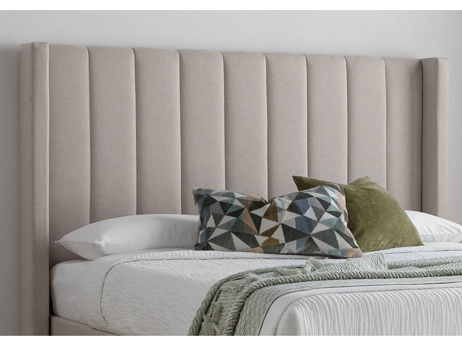 Winged Upholstered Bedframe - 135 x 190 cm Bedframe in Beige