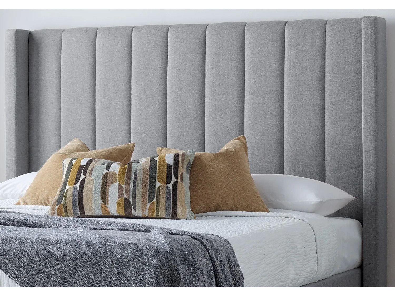 Winged Upholstered Bedframe - 135 x 190 cm Bedframe in Grey