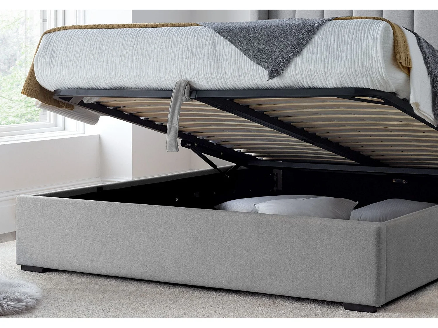 Winged Upholstered Bedframe - 135 x 190 cm Bedframe in Grey