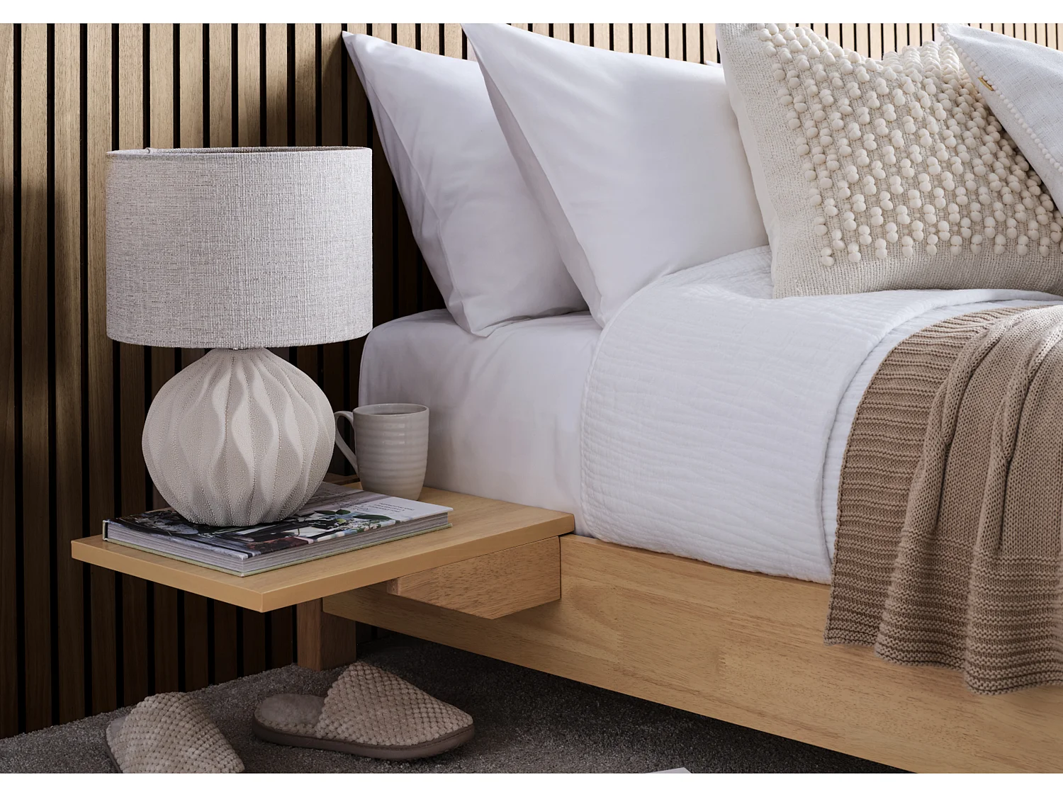 Oak Finish Bedframe - 135 x 190 cm Bedframe in Beige