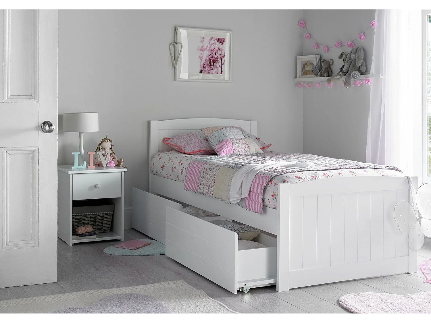 Solo Painted Wood Bedframe - 90 x 190 cm Bedframe in White