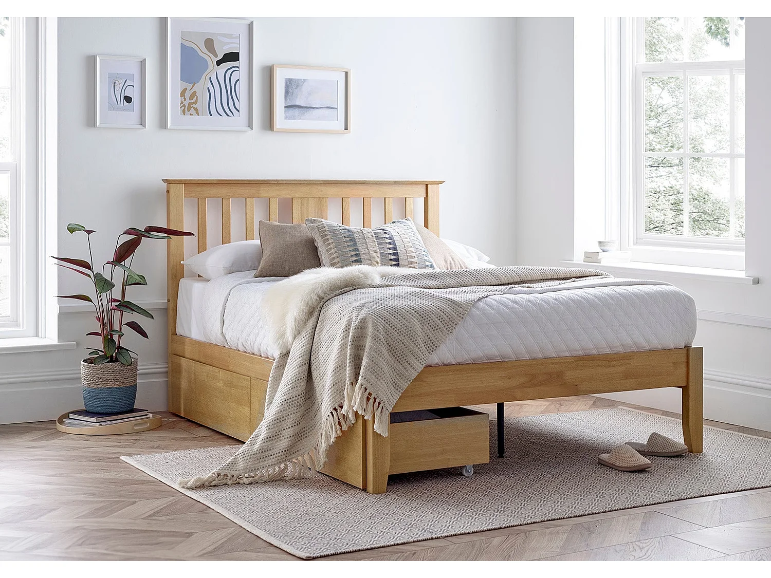 Oak Bedframe - 135 x 190 cm Bedframe in Beige