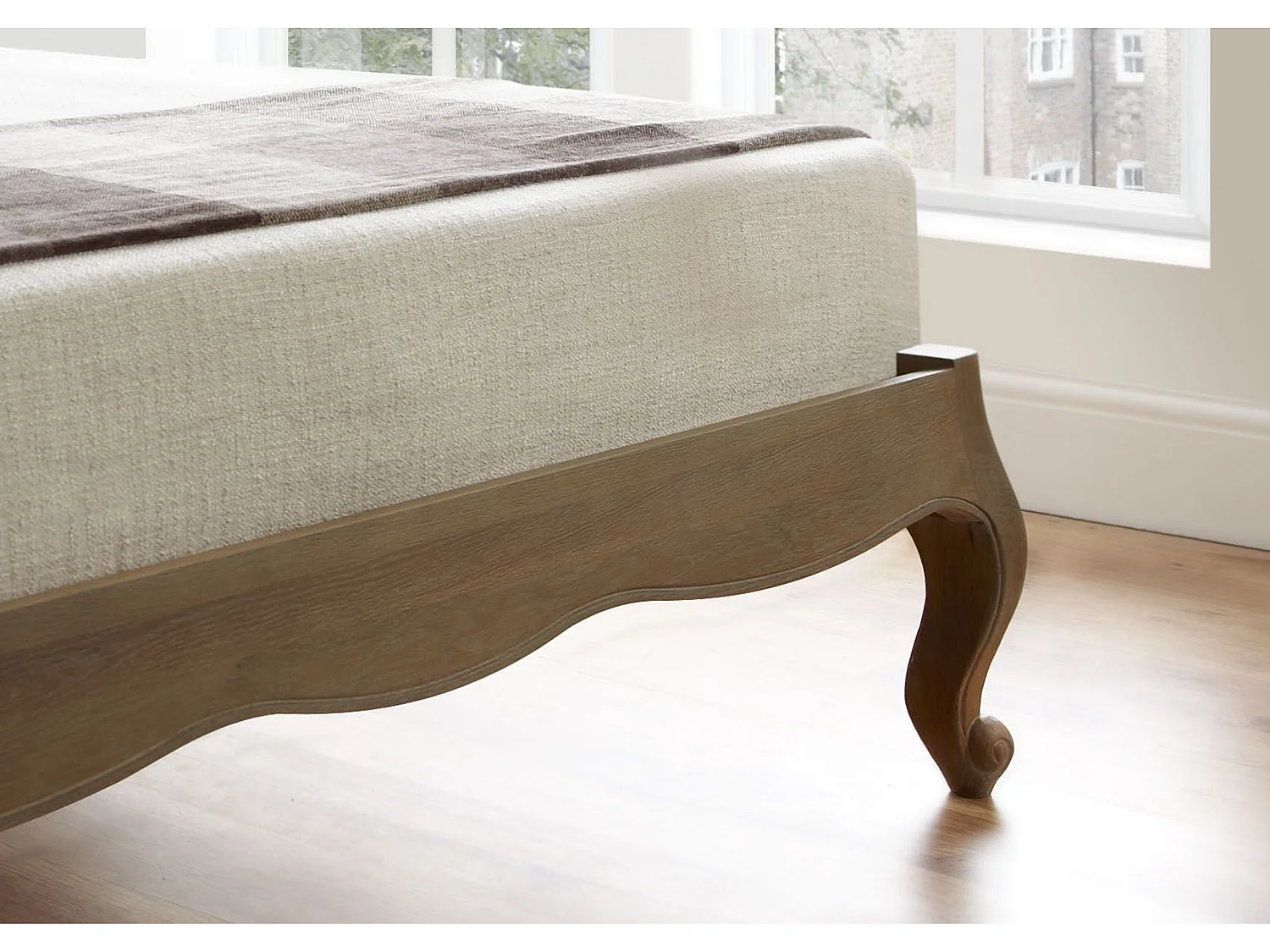 Oak Bedframe - 180 x 200 cm Bedframe in Beige