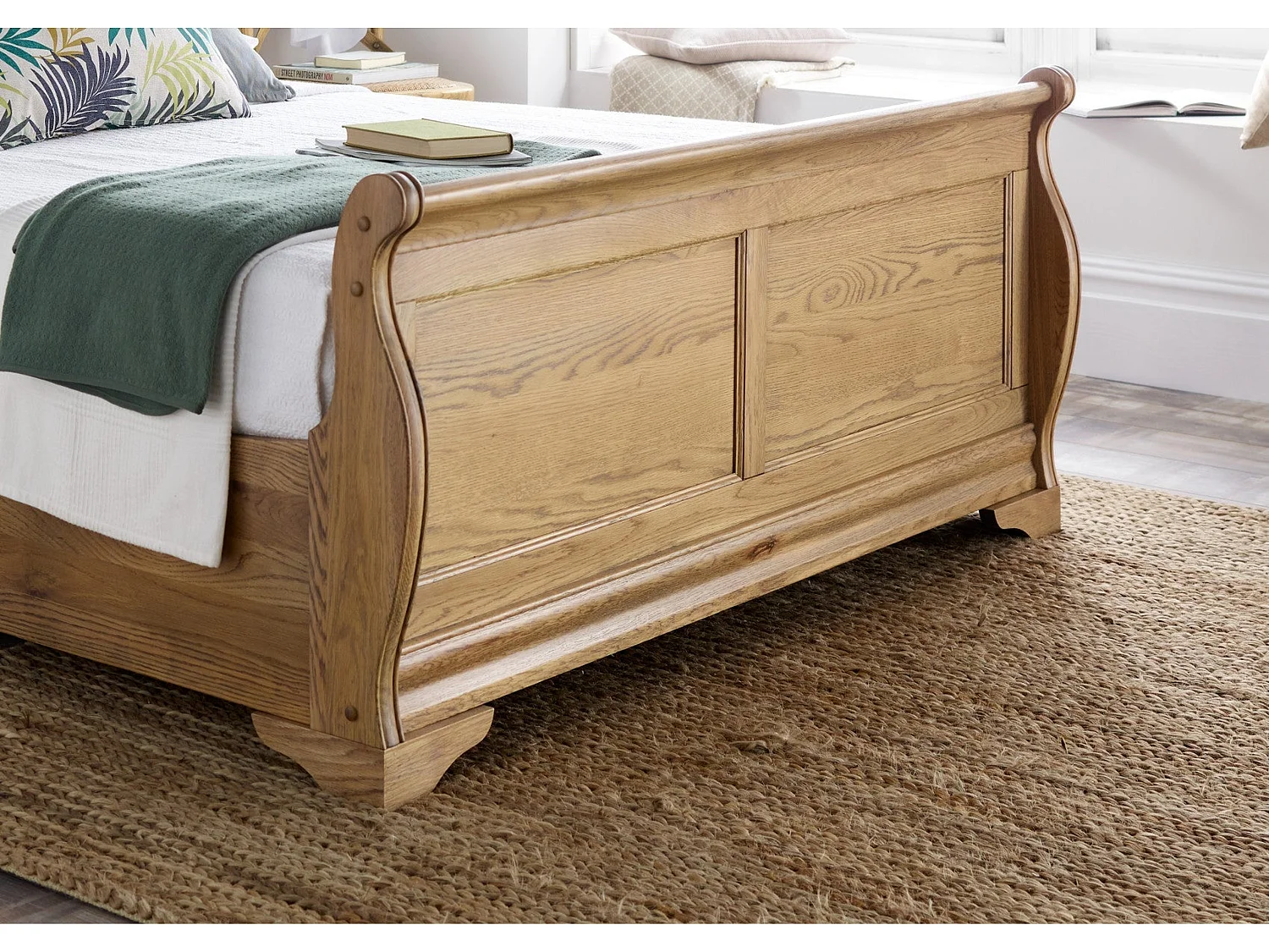 Oak Bedframe - 135 x 190 cm Bedframe in Beige