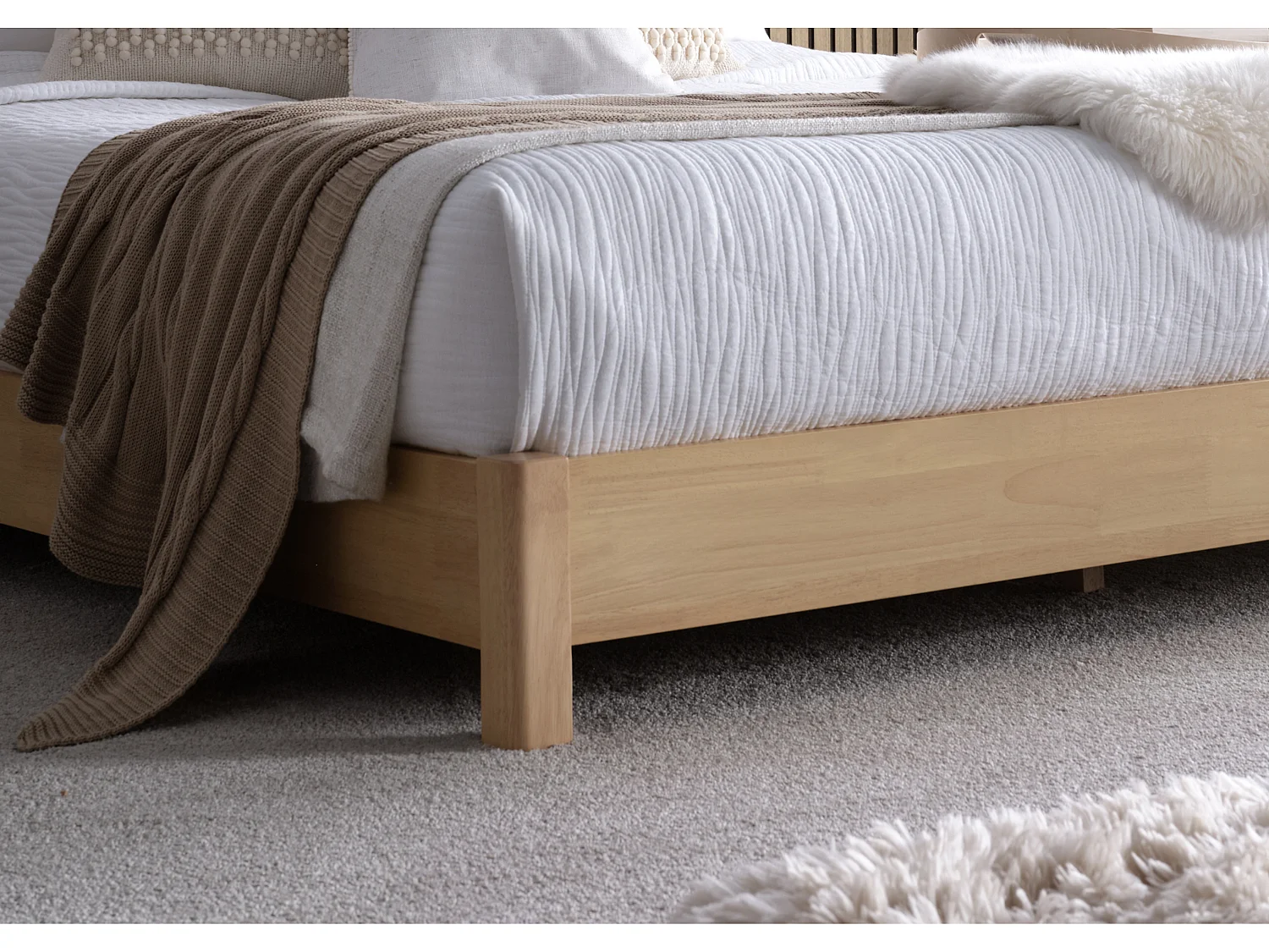 Oak Finish Bedframe - 150 x 200 cm Bedframe in Beige