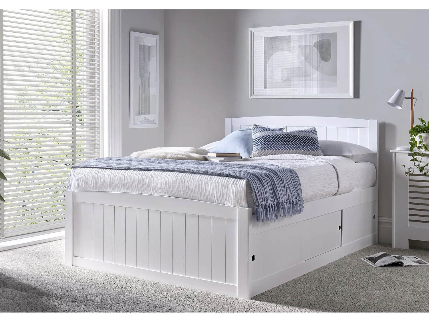 Painted Wood Bedframe - 135 x 190 cm Bedframe in White