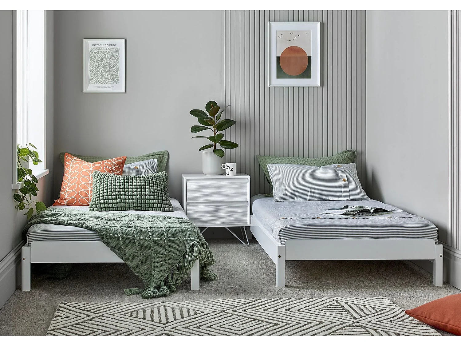 Painted Wood Bedframe - 90 x 190 cm Bedframe in White