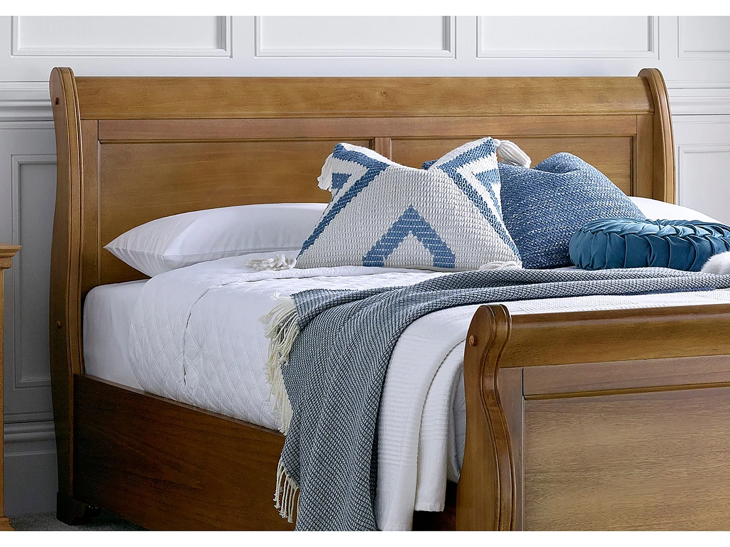 Oak Bedframe - 180 x 200 cm Bedframe in Beige