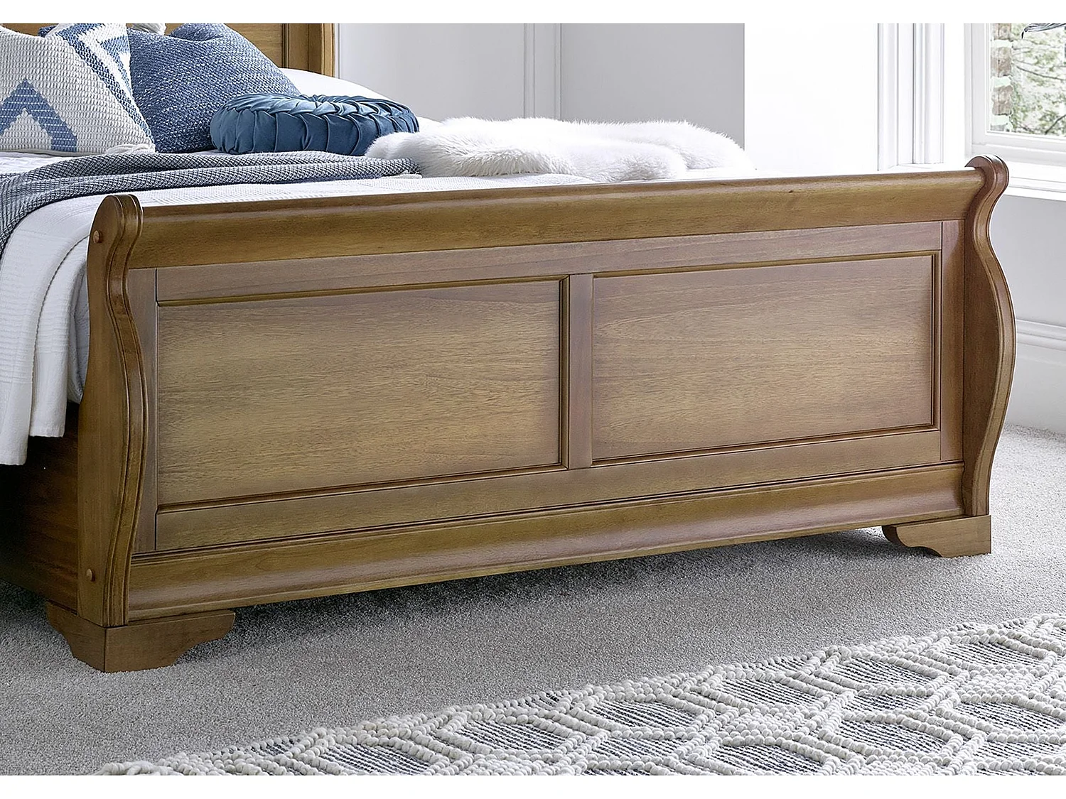 Oak Bedframe - 180 x 200 cm Bedframe in Beige