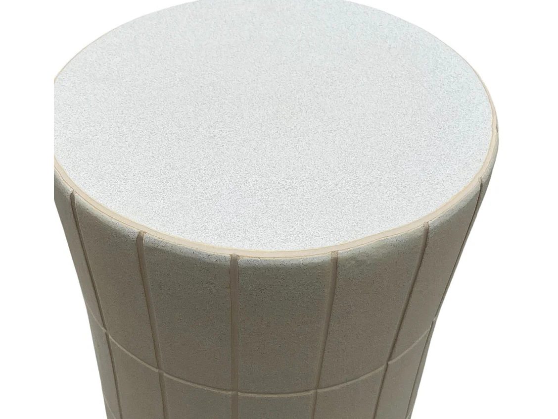 Tabouret / meuble d'appoint en céramique couleur blanc cassé