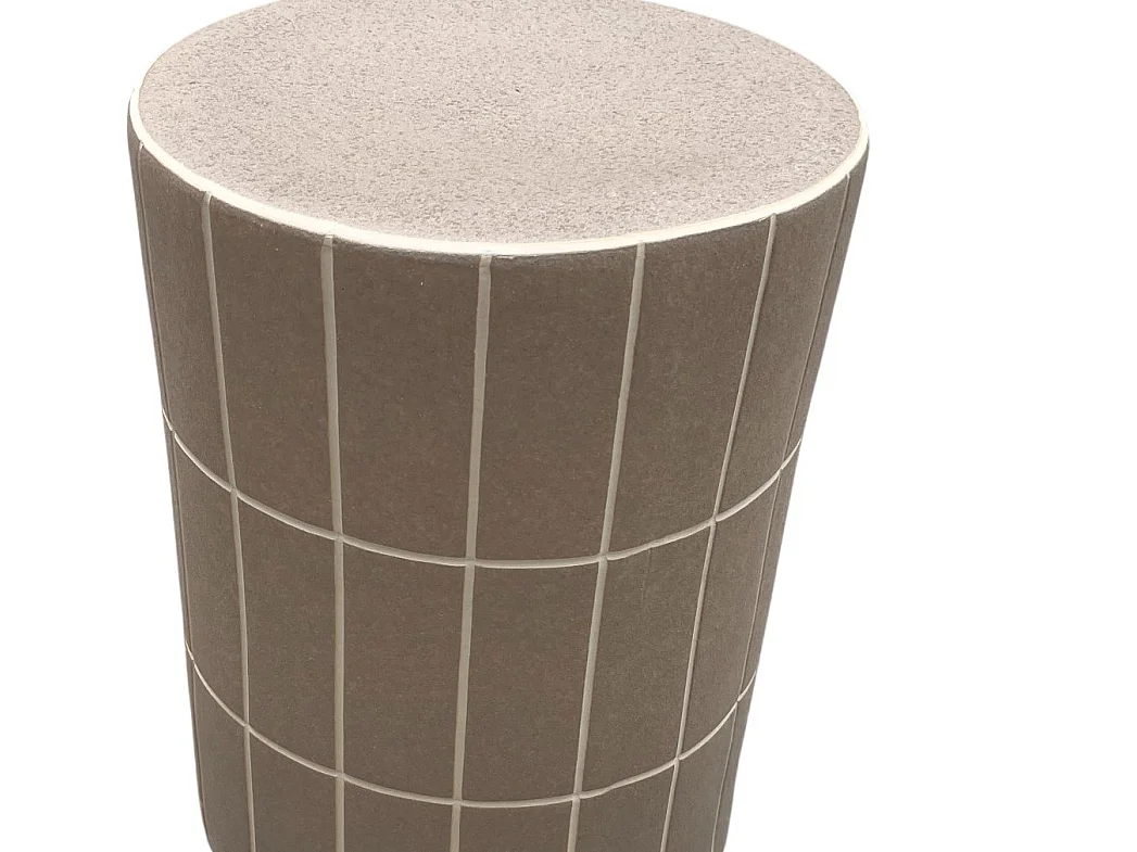 Tabouret / meuble d'appoint en céramique couleur sable