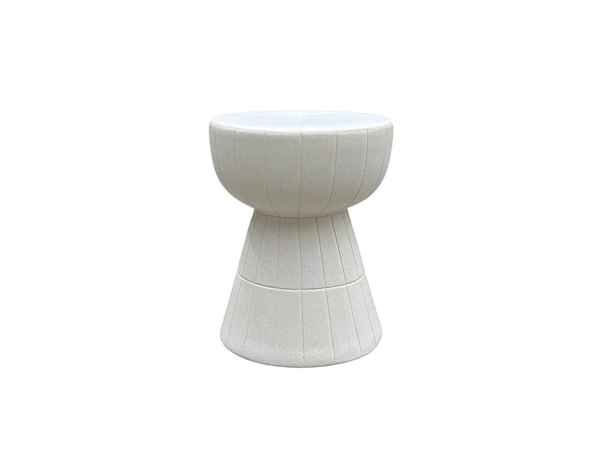 Tabouret / meuble d'appoint en céramique couleur blanc cassé