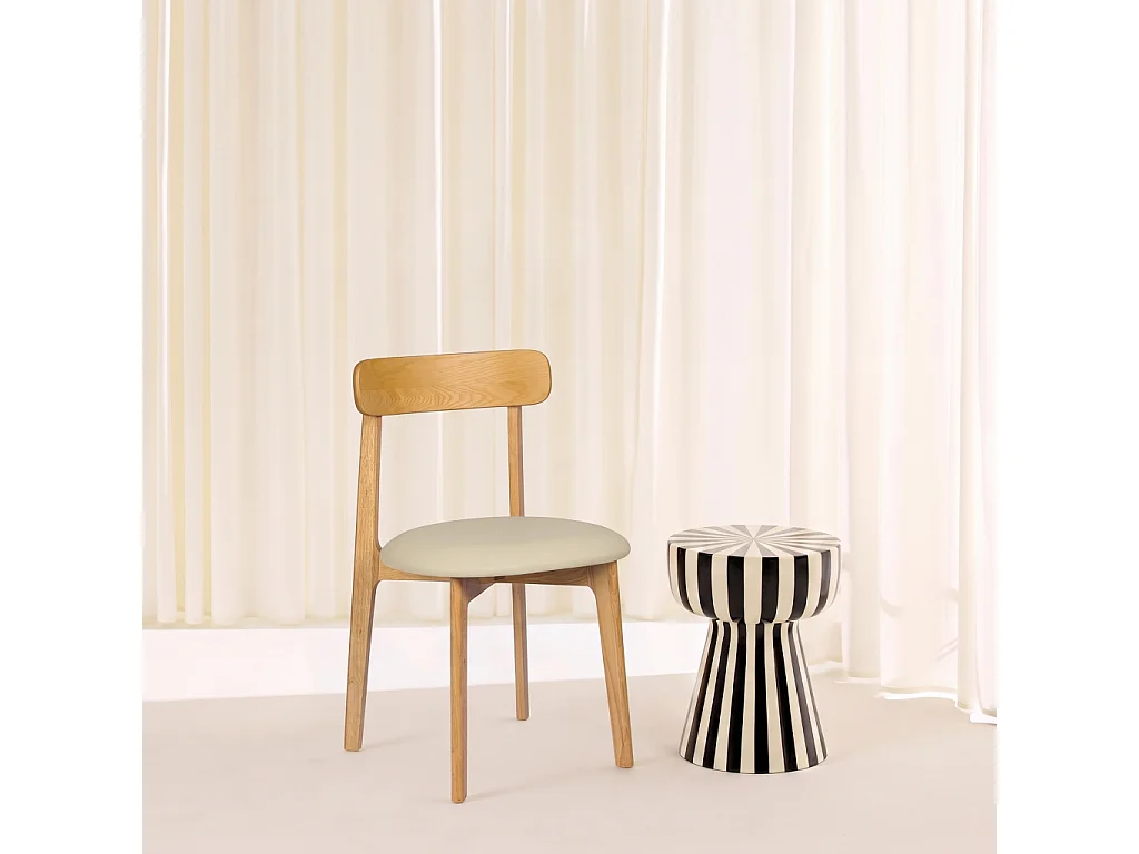 Set 2 sedie vintage in legno di hevea e similpelle, Victoire, Marrone naturale, 50x45x80 cm