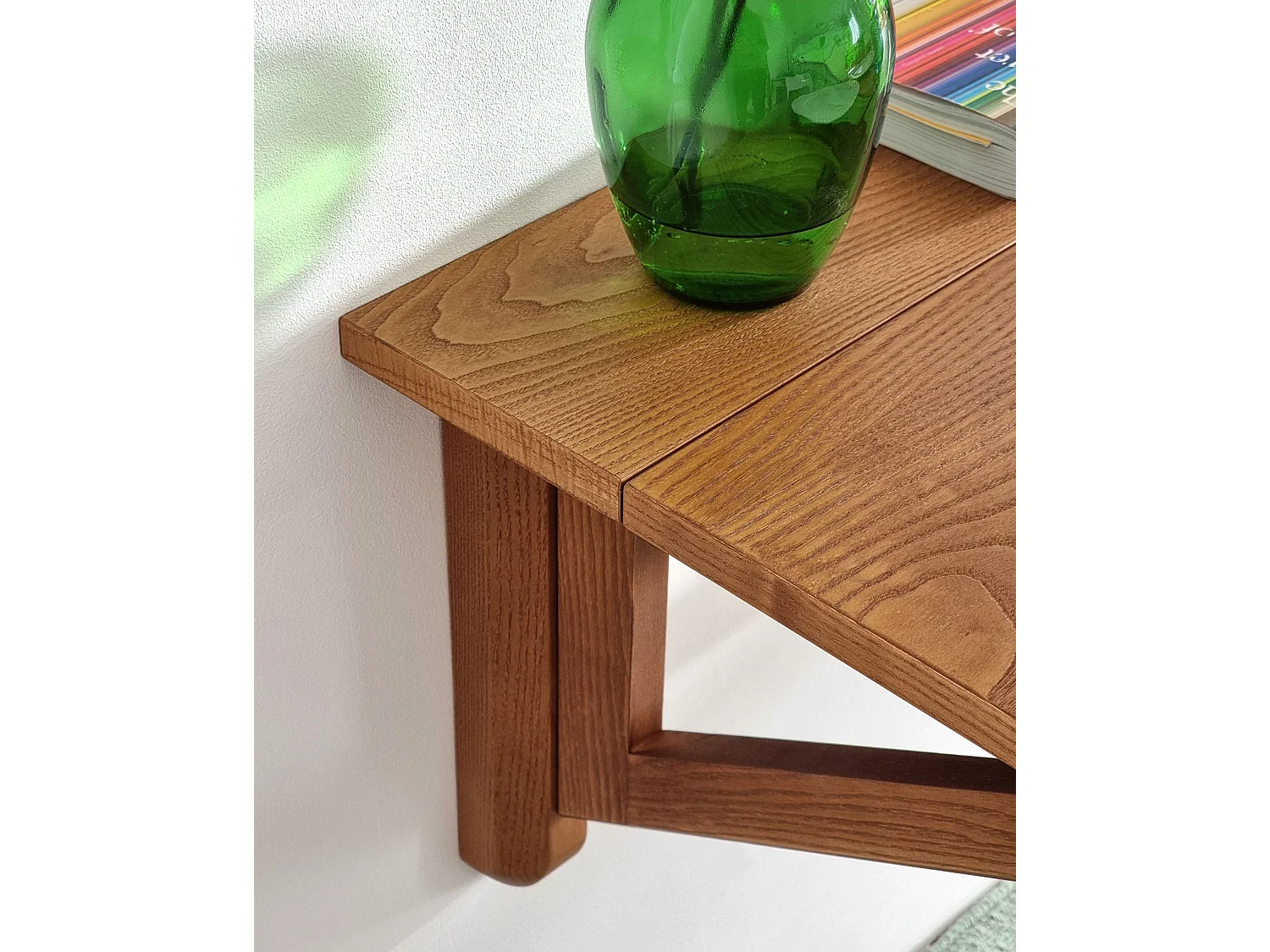 Table murale pliante demi-ovale Klapp 70 x 65 cm pour 2 personnes | Petit bureau | Placage frêne finition chêne