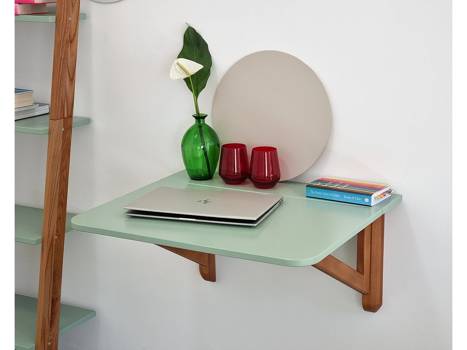 Table murale pliante Klapp 100 cm blanc | Pieds en frêne finition chêne