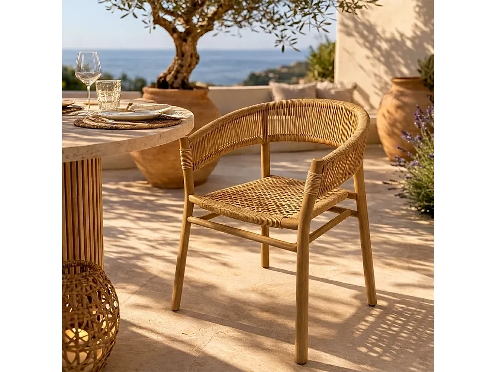 Tempo Style - Set 2 Sedie da Giardino in Legno Teak con Rattan Intrecciato ARUNA | Poltrona Outdoor Ergonomica con Braccioli | 62 x 58 x 77cm