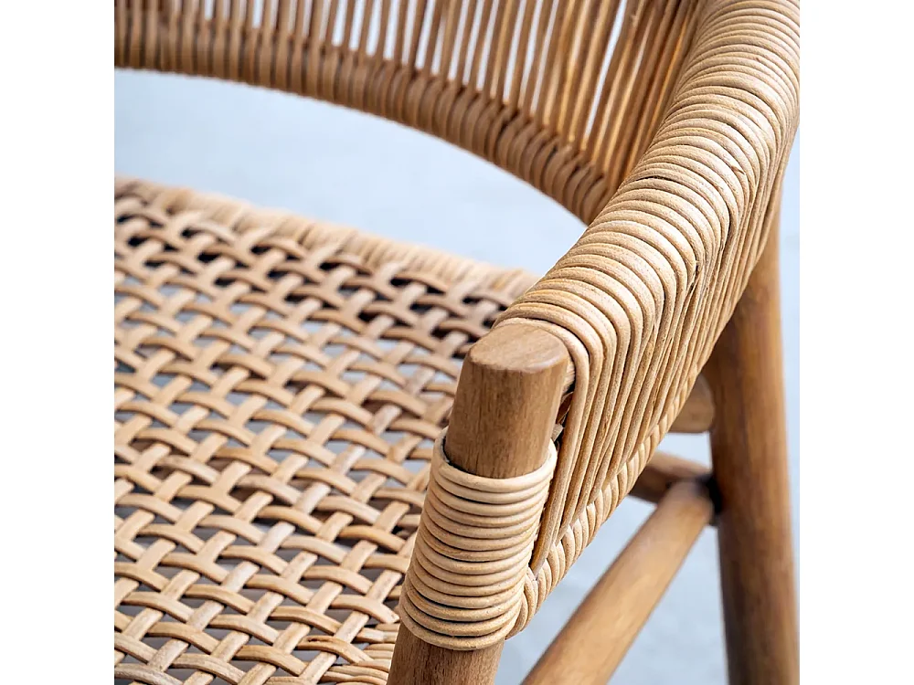 Tempo Style - Set 2 Sedie da Giardino in Legno Teak con Rattan Intrecciato ARUNA | Poltrona Outdoor Ergonomica con Braccioli | 62 x 58 x 77cm