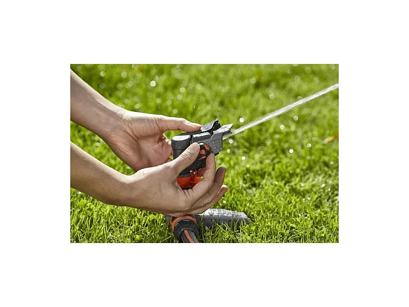 GARDENA Comfort Verstellbarer Reichweite Sprühregner für XL-Gärten - 12,5m Reichweite - 490m2 Abdeckung - 5-Jahres-Garantie