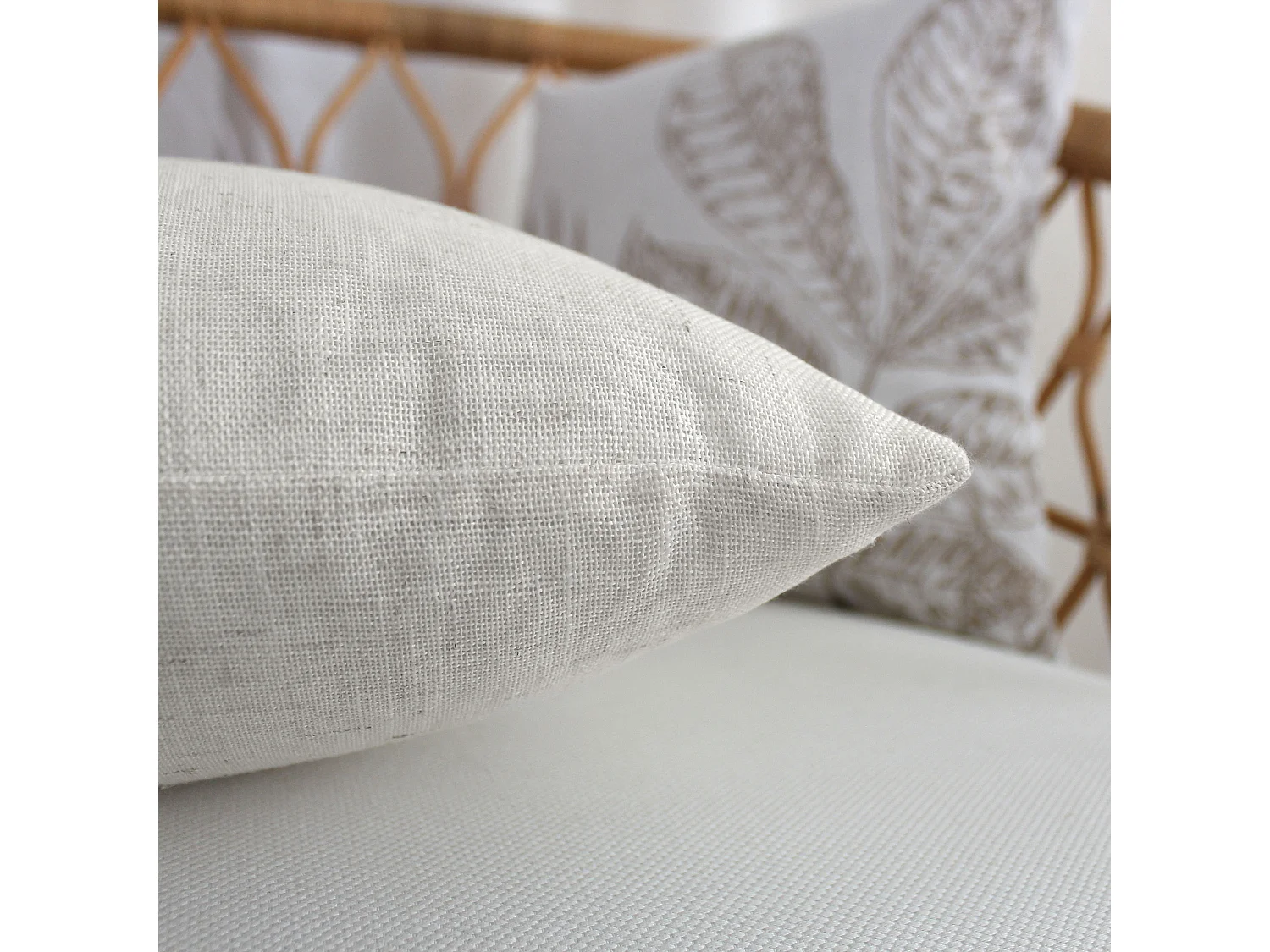 Lot de 2 Coussins déhoussables, carré 40x40cm, Collection Natura, CMADECO - Beige