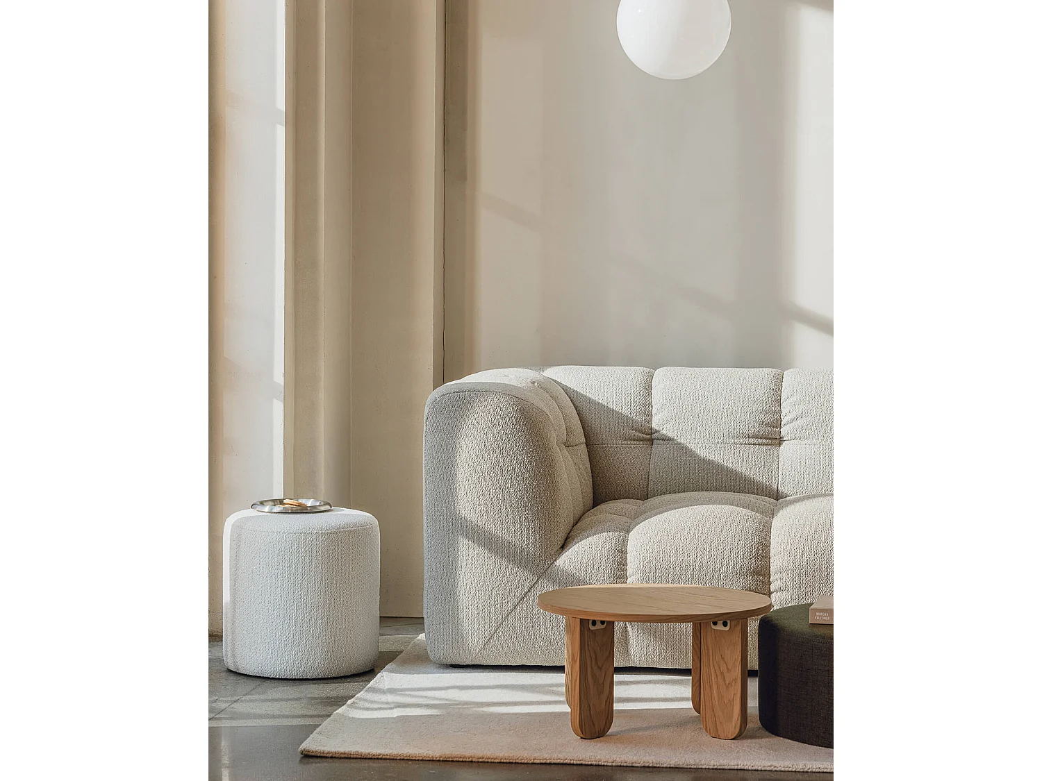 Bolbi Sofa 2-Sitzer - Desert Beige Bouclé, 234 x 107 x 79 cm
